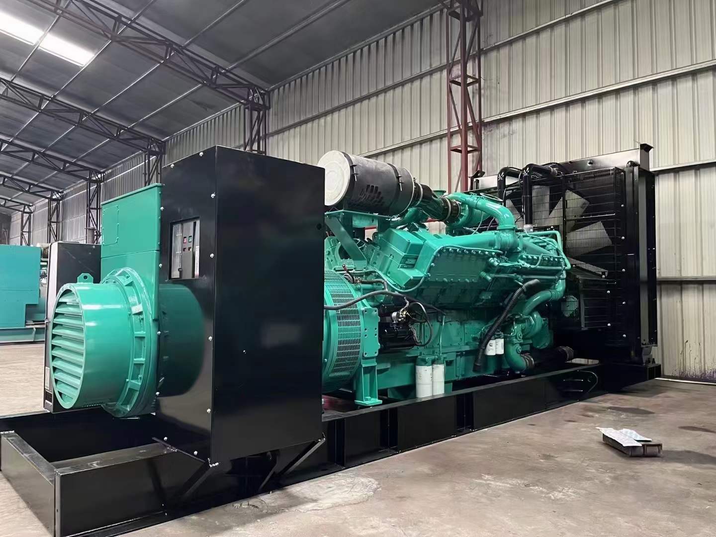 松滋如何降低 800kW 柴油发电机输出电流的波动?